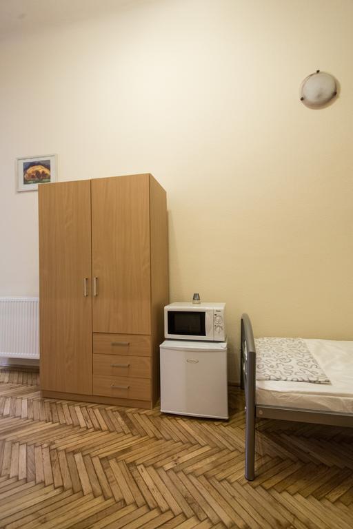 Riverside City Budapest Bilik gambar