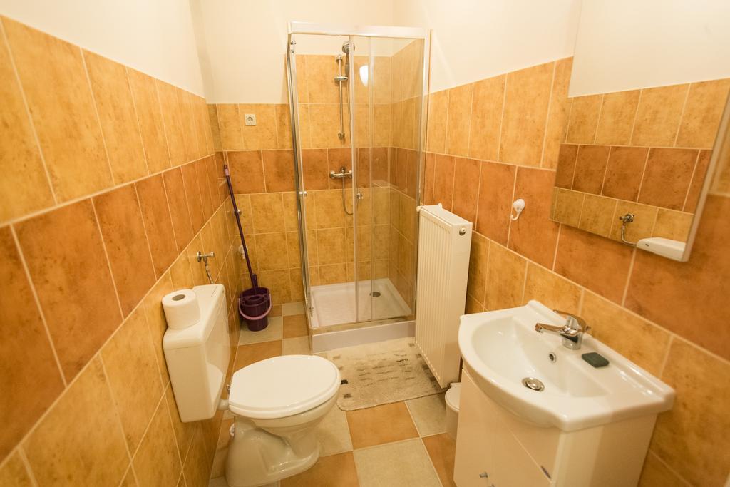 Riverside City Budapest Luaran gambar
